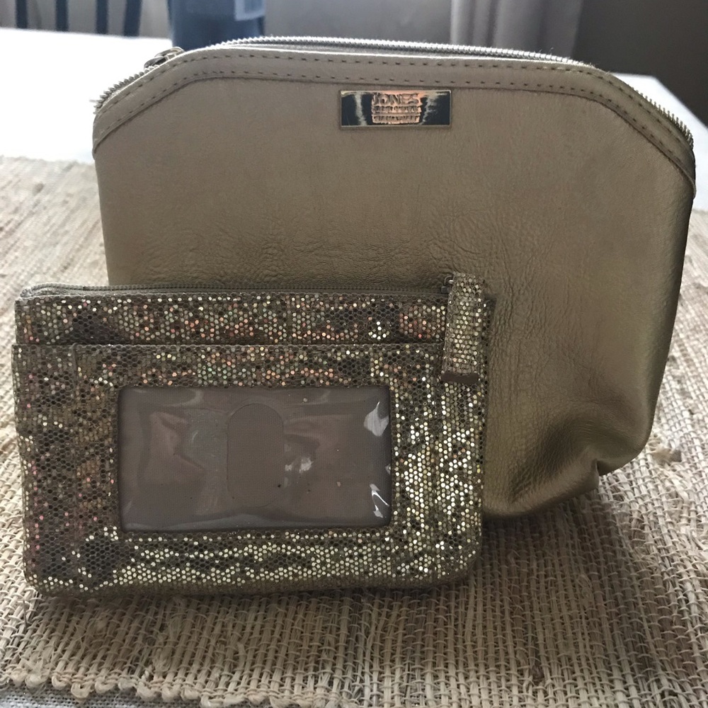 Two Small Gold Bags - Picture 2 of 2